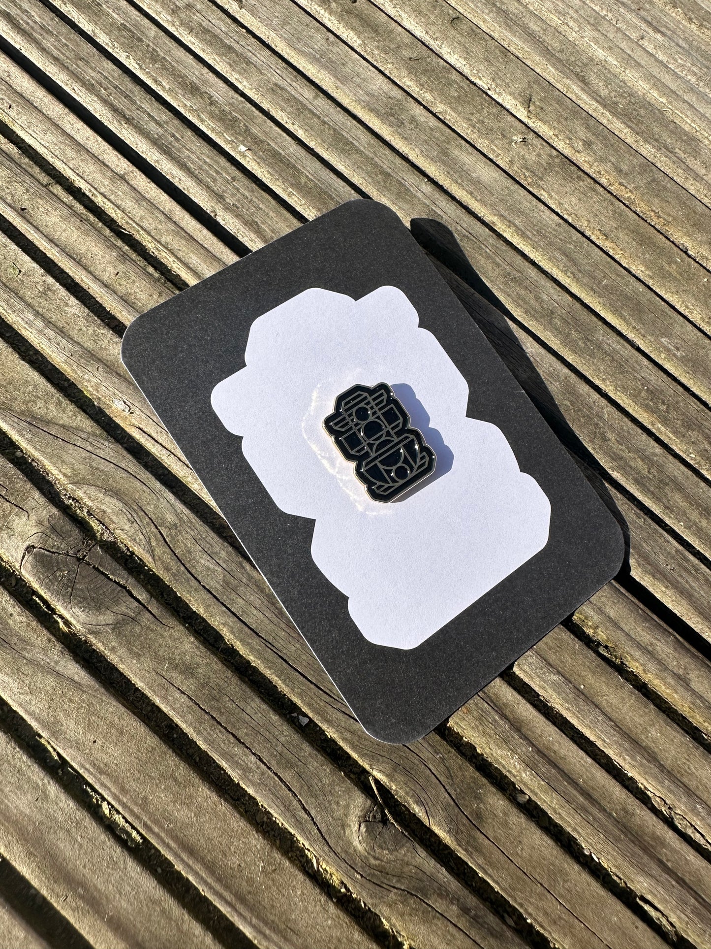 Pins of Arts